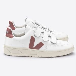 Veja V-Lock Sneaker